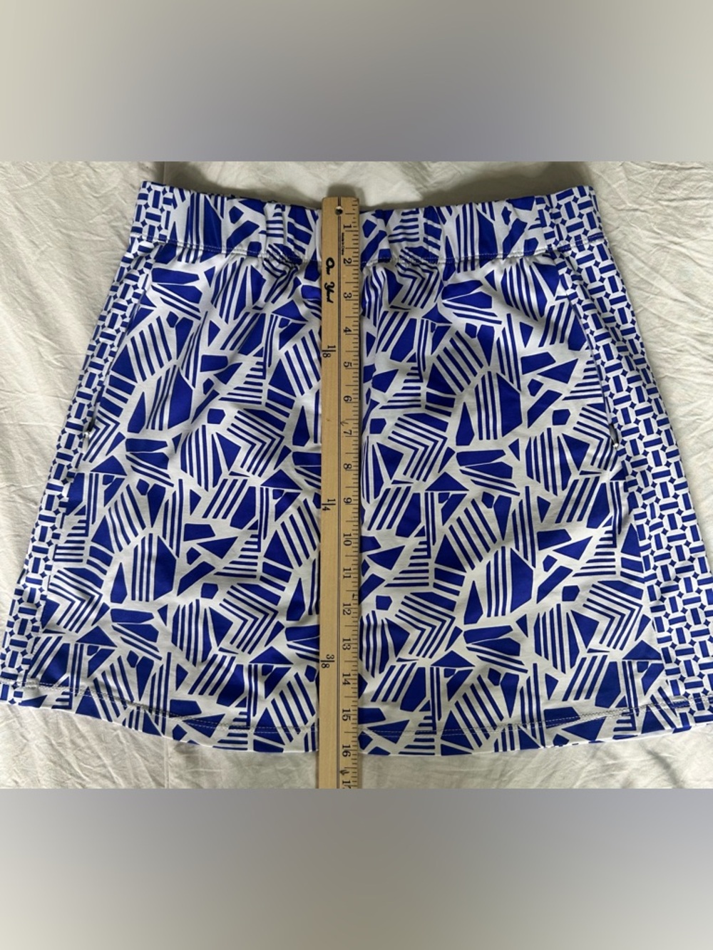 J. McLaughlin Royal Blue & White Abstract Print Skirt/skort - Picture 6 of 7